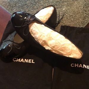 100% authentic CHANEL Black Ballet flats